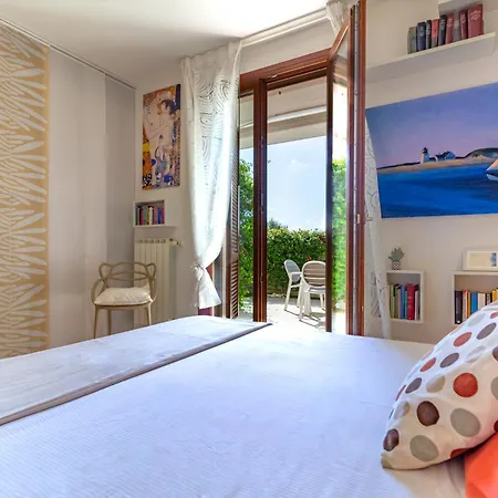 House Of Paintings By Tuscanywego شقة